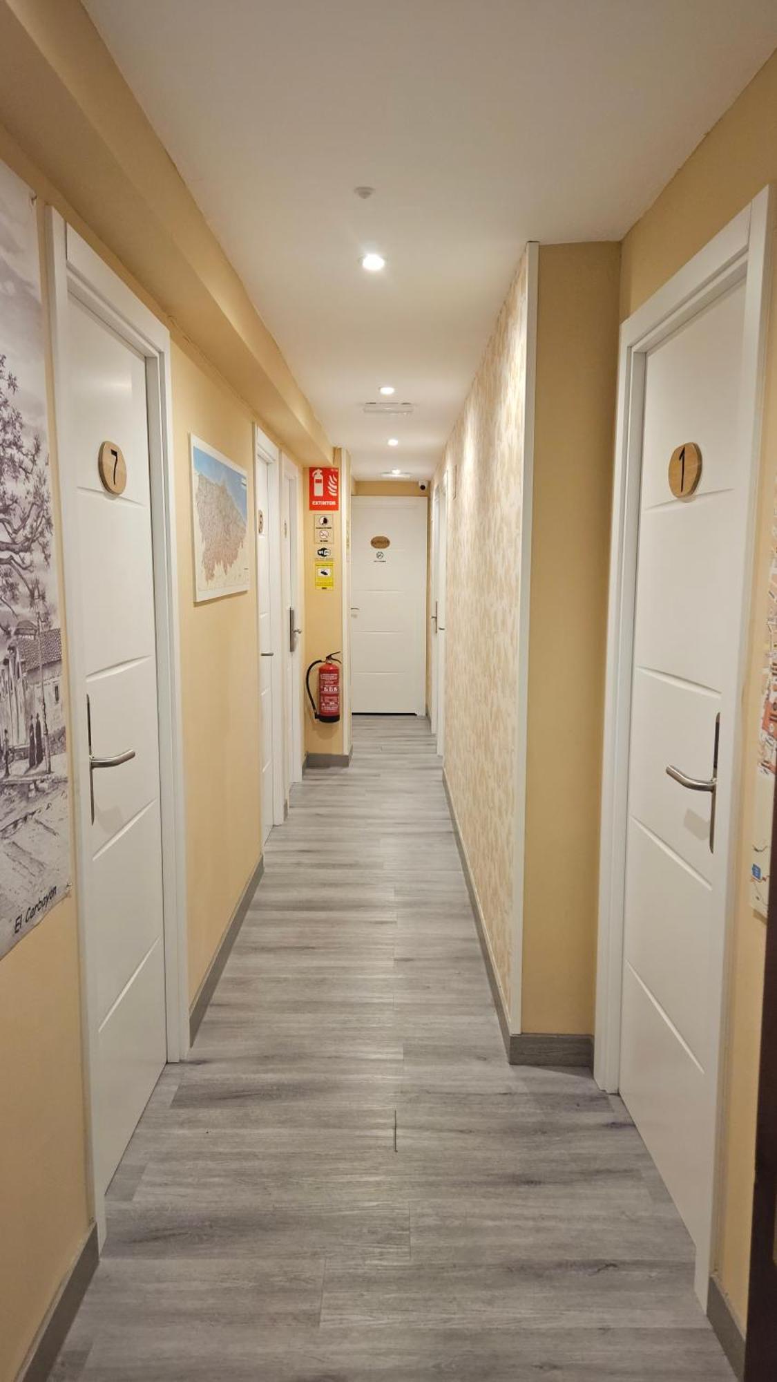 Hostal Foncalada 奥维耶多 外观 照片